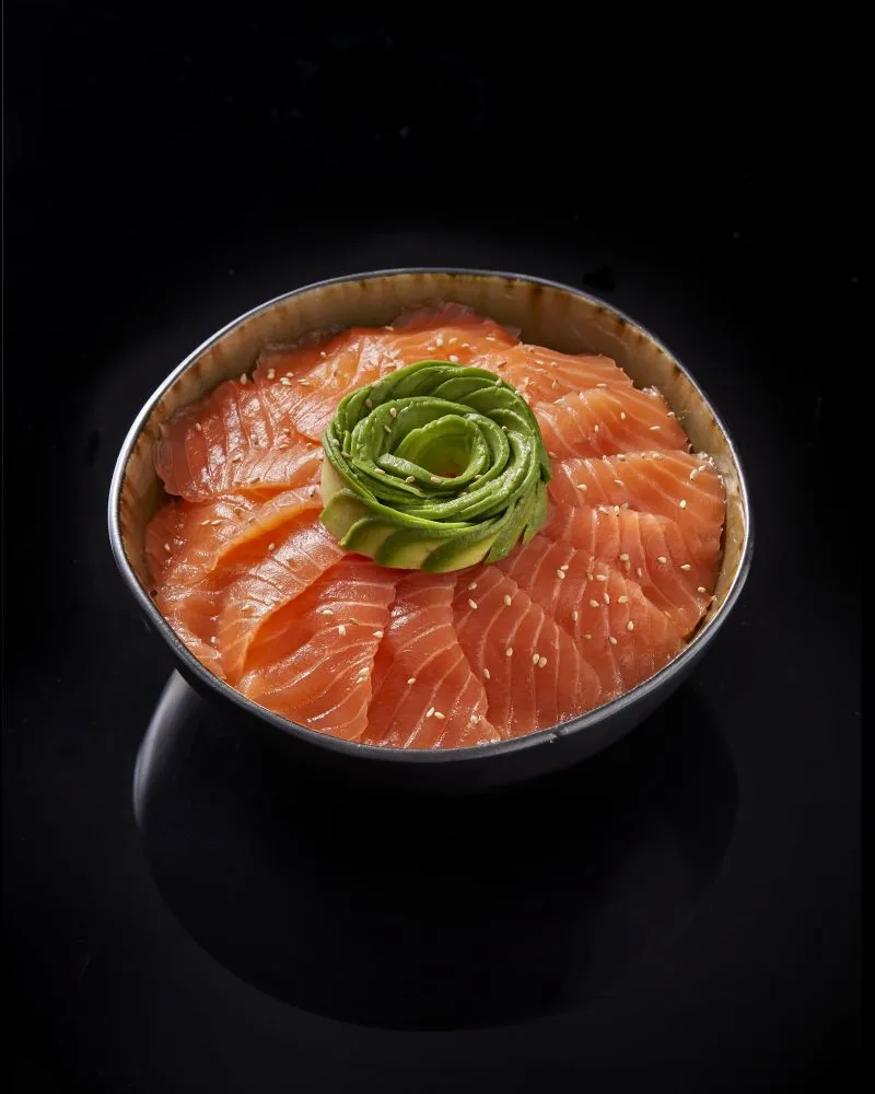 Soupe Salade Riz 3 Sushi Saumon 6 Sashimi Saumon 6 California Saumon